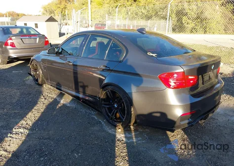2015 BMW M3 z USA, uszkodzony, nr VIN WBS3C9C52FP803062